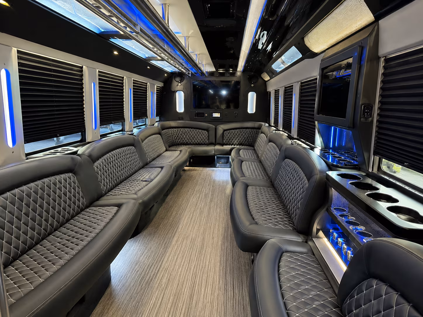 carrollton bus rental service area