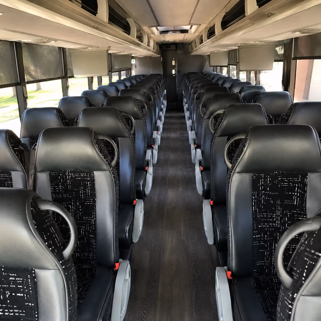 carrollton wine tour charter bus rental