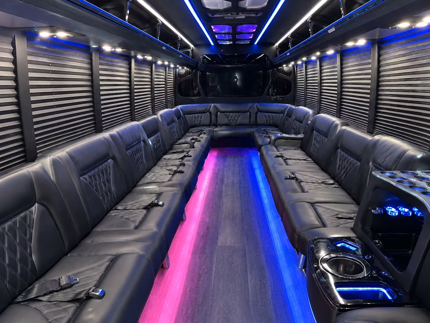 party buses for bachelorette wine tours around grapevine texas